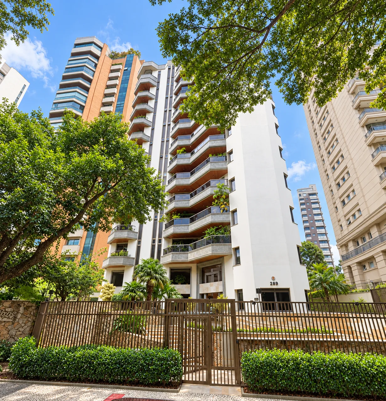 Park Lane — Rua Curitiba, 289
